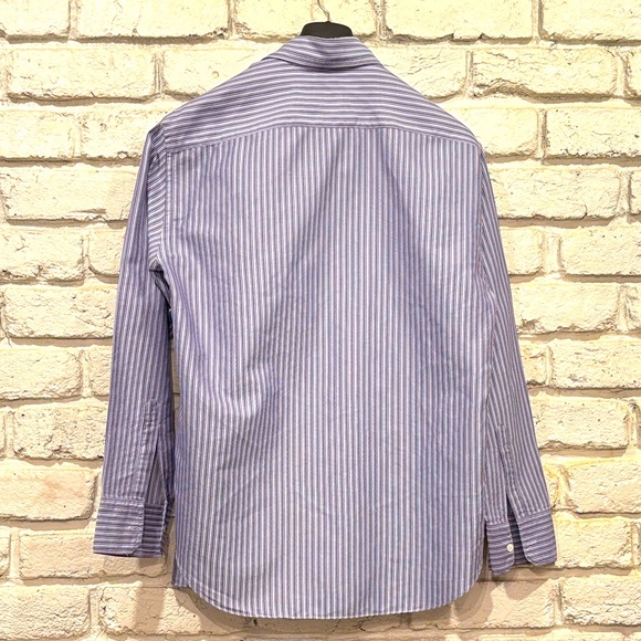 Armani, Men’s LS Button Down, Size Large, Purple Striped, Like New! - Picture 5 of 9
